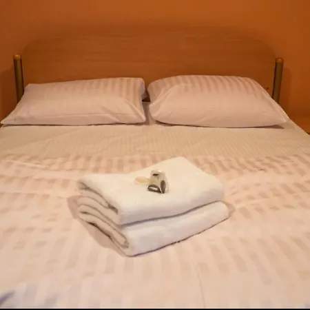 Delfin ** Motel
